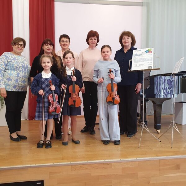 Meistarklase vijolniekiem un akordeonistiem Ludzā