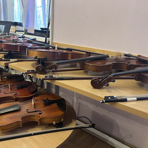 Vijoles un akordeona spēles audzēkņu koncerts