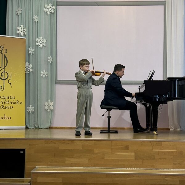 VII Latgales jauno vijolnieku konkurss