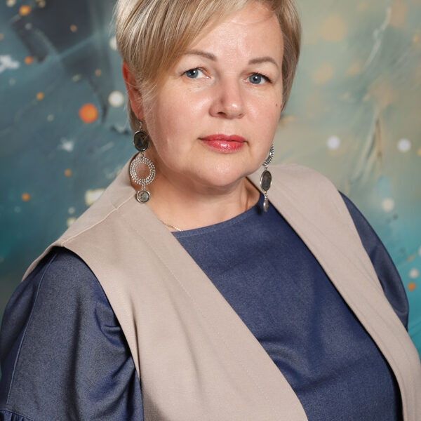 Bibliotekāre Dzintra Batņa