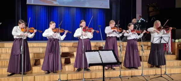Latvijas 107. gadadiena