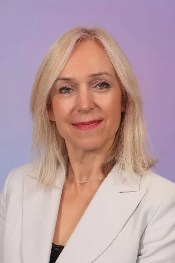 Dace Tihovska - sākumskolas skolotāja