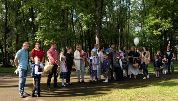 Zinību diena